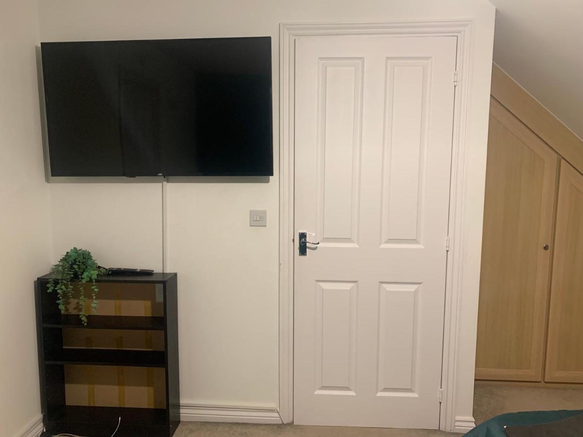 Comfy Double Bedroom In Greater Manchester Dış mekan fotoğraf